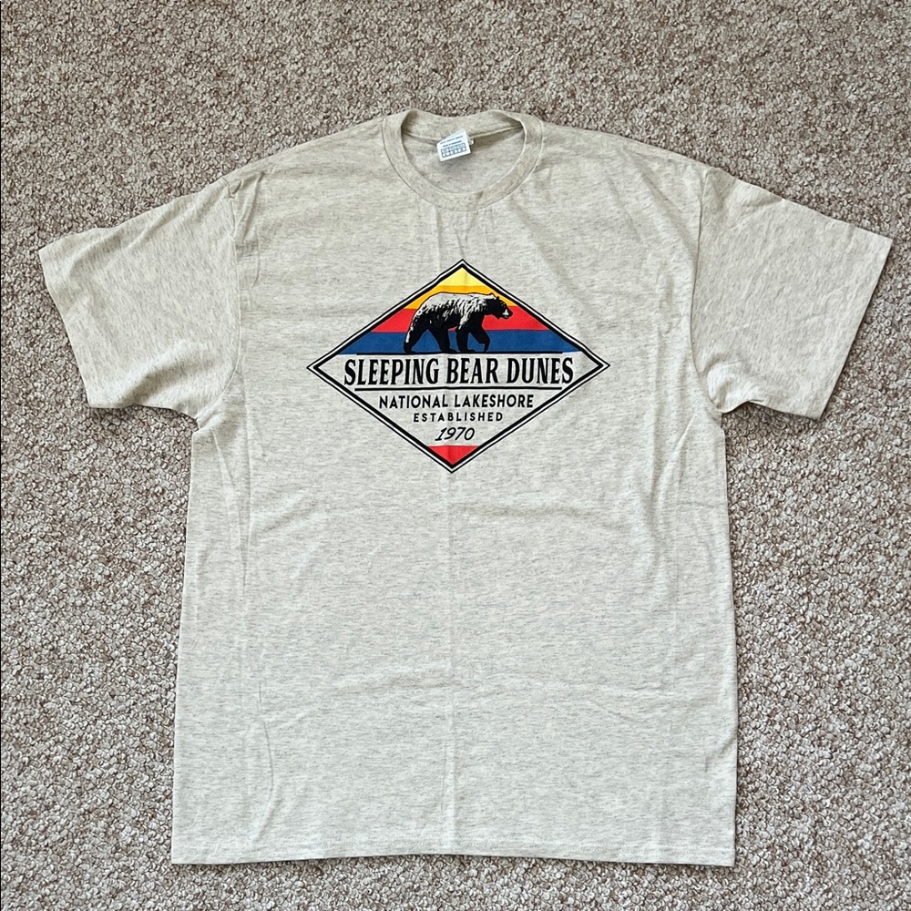 Sleeping Bear Dunes Beige / Light Heather Tan T-Shirt - Size Large